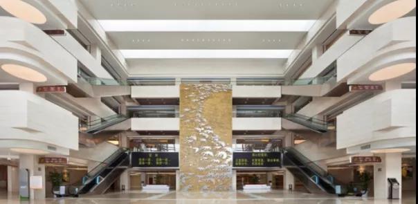 醫院藝術裝飾與醫院空間如何融合才能更好發揮療愈作用？